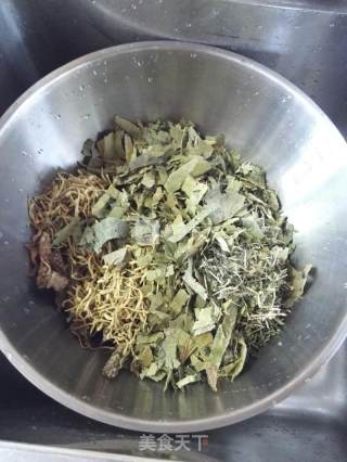自制“王老吉”凉茶的做法步骤：7