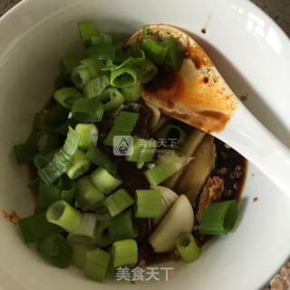 炖嘎牙子的做法步骤：2