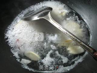 咸肉鞭笋豆腐汤的做法步骤：5
