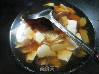 咸肉鞭笋豆腐汤的做法步骤：9