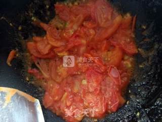 西红柿土豆疙瘩汤的做法步骤：3