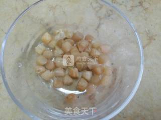 冬瓜干贝排骨汤的做法步骤：1