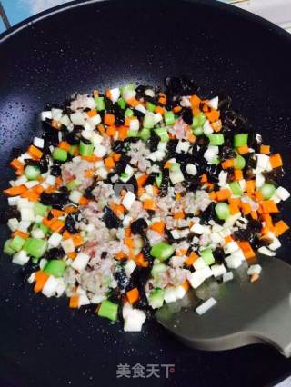 五彩鸡汁臭豆腐的做法步骤：4