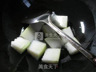 尖椒烧冬瓜的做法步骤：2