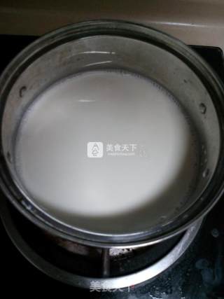 自制水果酸奶的做法步骤：2