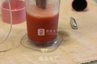 气泡西瓜汁的做法步骤：2