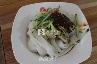 陕西凉皮的正宗做法的做法步骤：11