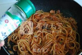 小学生早餐：培根意面的做法步骤：7