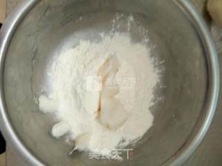 豆沙蛋黄酥的做法步骤：3