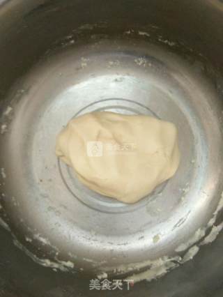 豆沙蛋黄酥的做法步骤：4