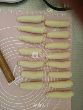 豆沙蛋黄酥的做法步骤：11