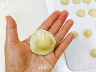 麻薯豆沙蛋黄酥的做法步骤：19