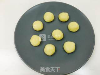 麻薯豆沙蛋黄酥的做法步骤：21
