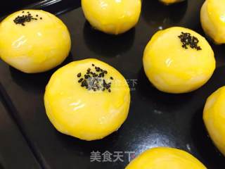 麻薯豆沙蛋黄酥的做法步骤：38