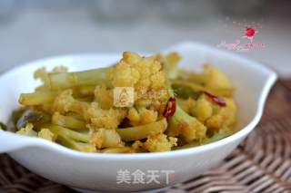 尖椒炒菜花的做法步骤：8