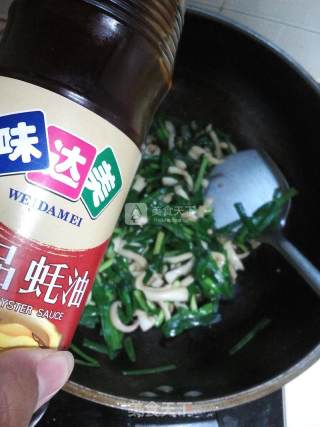 墨鱼丝炒韭菜的做法步骤：7