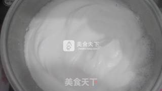风味浓郁的小清新——蔓越莓乳酪戚风的做法步骤：10