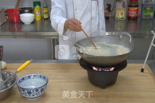 饸饹面的做法《图解》的做法步骤：7