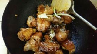 红烧猪蹄的做法步骤：4
