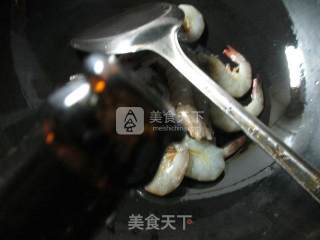 土豆炒鲜虾的做法步骤：3