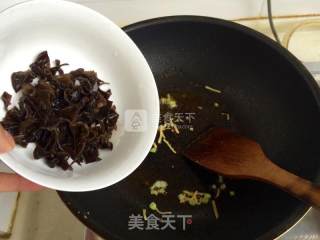 青椒榨菜炒肉丝的做法步骤：14