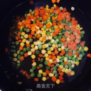 什锦辣炒鸡丁的做法步骤：1