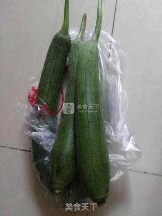 原味丝瓜汤的做法步骤：1