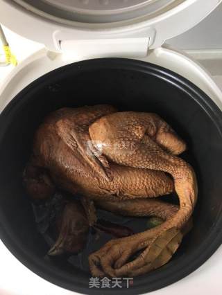 电饭煲烤鸡的做法步骤：4