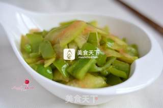 西瓜皮炒尖椒的做法步骤：11