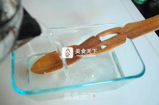 黑加仑冰粉的做法步骤：2