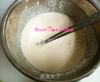 胡萝卜鸡蛋饼的做法步骤：2
