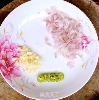 文蛤意面的做法步骤：3