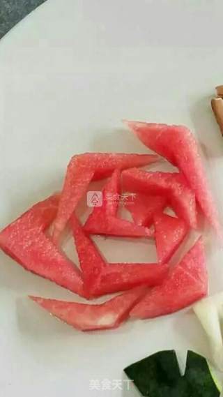 玫瑰的做法步骤：1