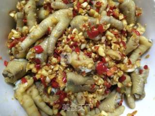 柳州风味之酸辣鸡脚的做法步骤：13