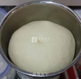 牛油果懒人吃法---牛油果网纹面包的做法步骤：3