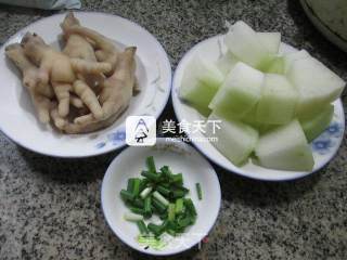 凤爪烧冬瓜的做法步骤：1