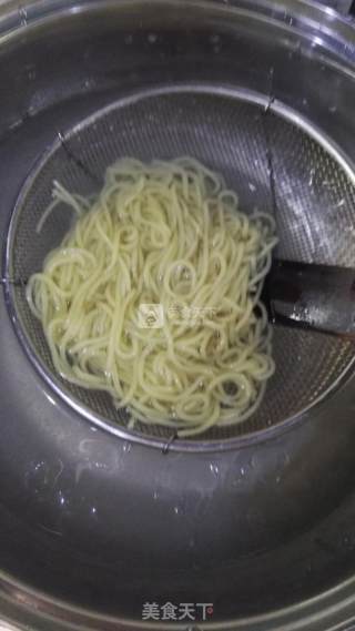 鸡丝凉面的做法步骤：4