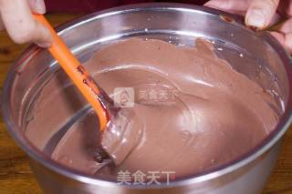 甜而不腻的冰淇淋蛋糕的做法步骤：12