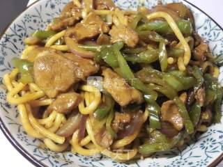 蚝油牛肉焖面的做法步骤：5