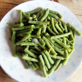 麻汁豆角的做法步骤：2
