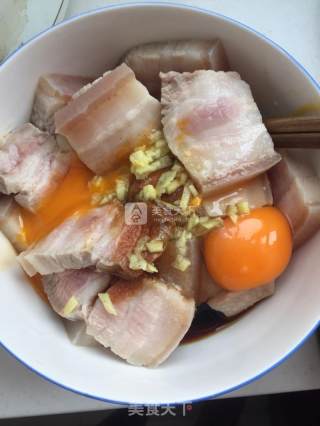 粉蒸肉的做法步骤：3