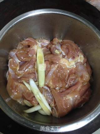 照烧鸡腿饭的做法步骤：6