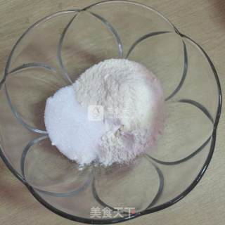 蛋白椰丝球的做法步骤：1