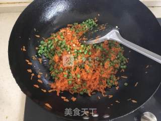 鱼柳炒饭的做法步骤：6