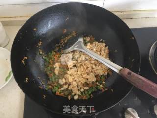 鱼柳炒饭的做法步骤：7