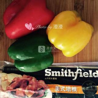 培根炒彩椒的做法步骤：1