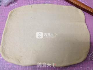 双莓炼乳手撕包的做法步骤：11