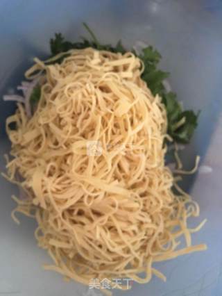 拌干豆腐丝的做法步骤：5