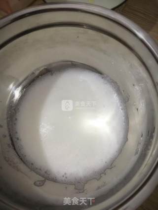 香蕉牛奶电饭煲蛋糕的做法步骤：9