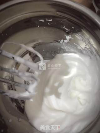 香蕉牛奶电饭煲蛋糕的做法步骤：10